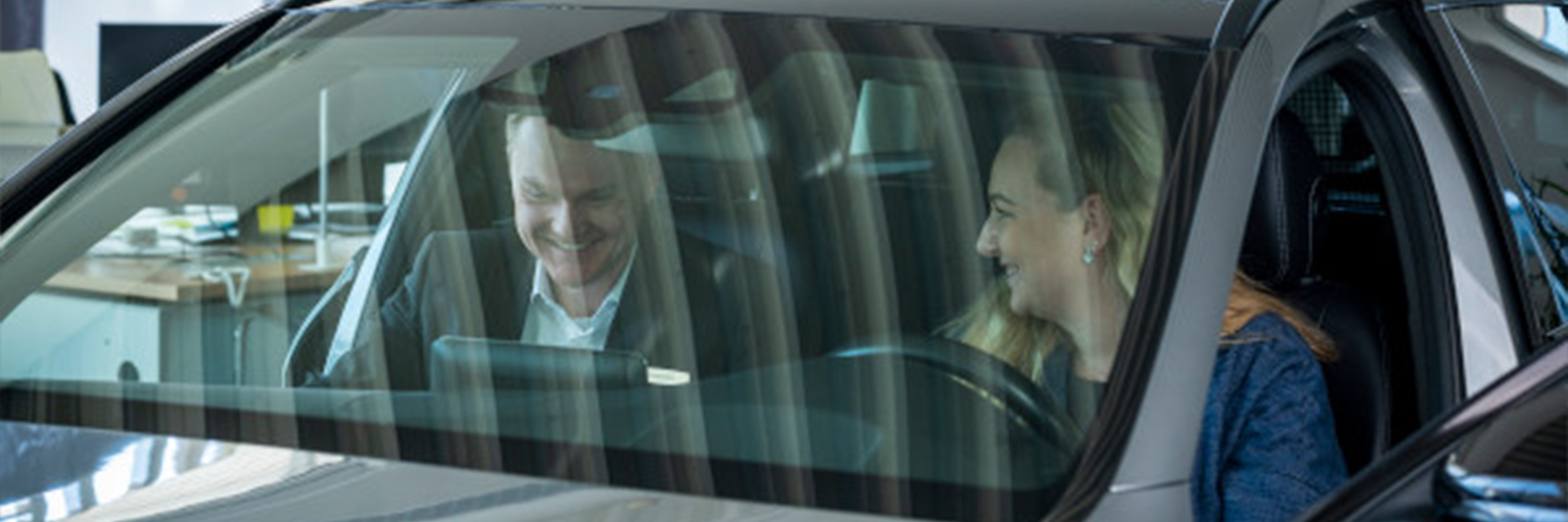 Kundengespräch im auto